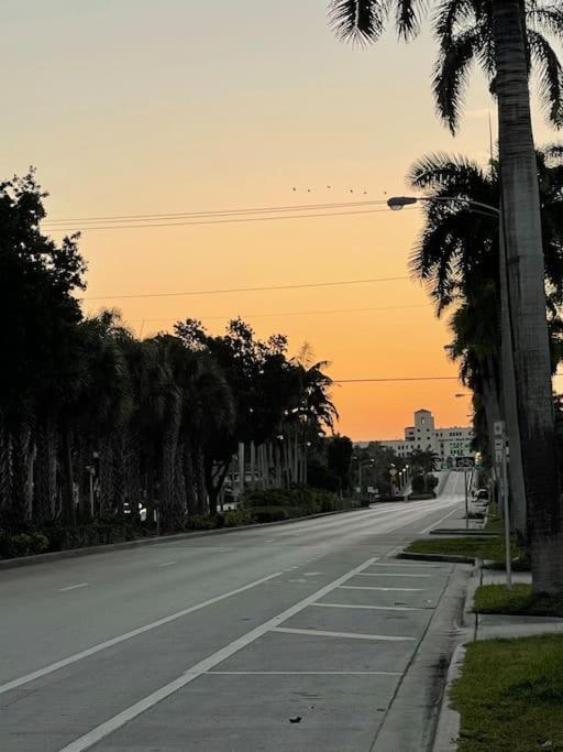 Supervilla - 3Br/2Ba - Pool - Walk To Beach Hollywood Exterior foto